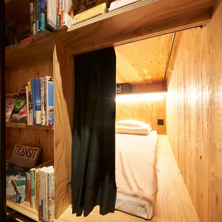 Book And Bed Tokyo Shinjuku-3